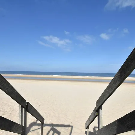 Holiday home Slapen Op Het Strand Zeezicht Castricum aan Zee