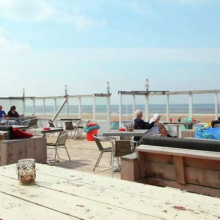 Slapen Op Het Strand Zeezicht Holiday home